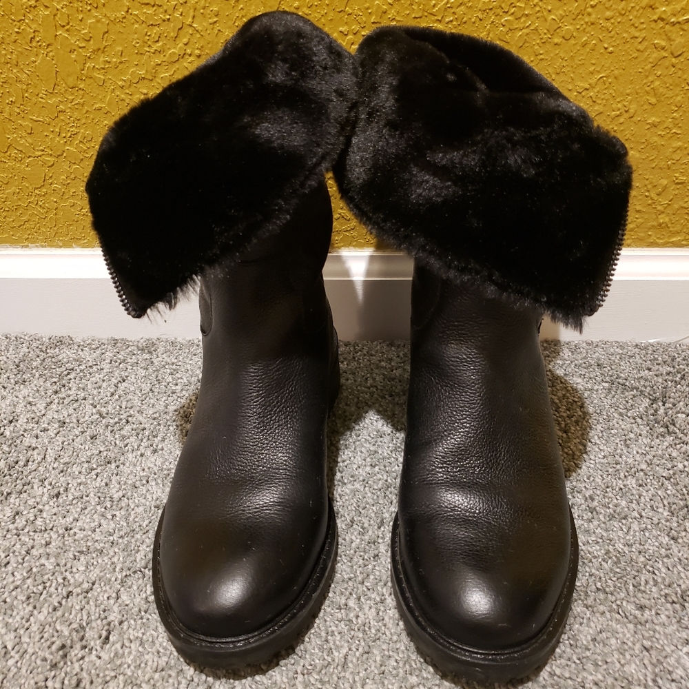 **SOLD** Bandolino fur boots black size 6